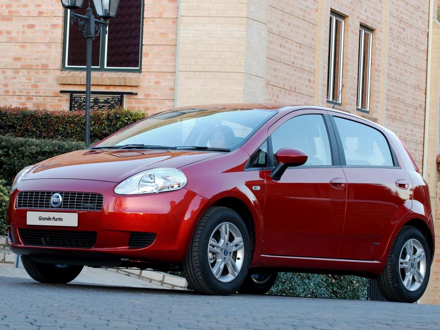 Fiat Grande Punto 5-Door 2006 года  (ZA) (фото 4 из 7)
